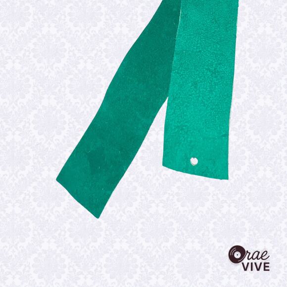 Vintage Boho Gold Shell Buckle Green Leather Statement Belt - Picture 3 of 5